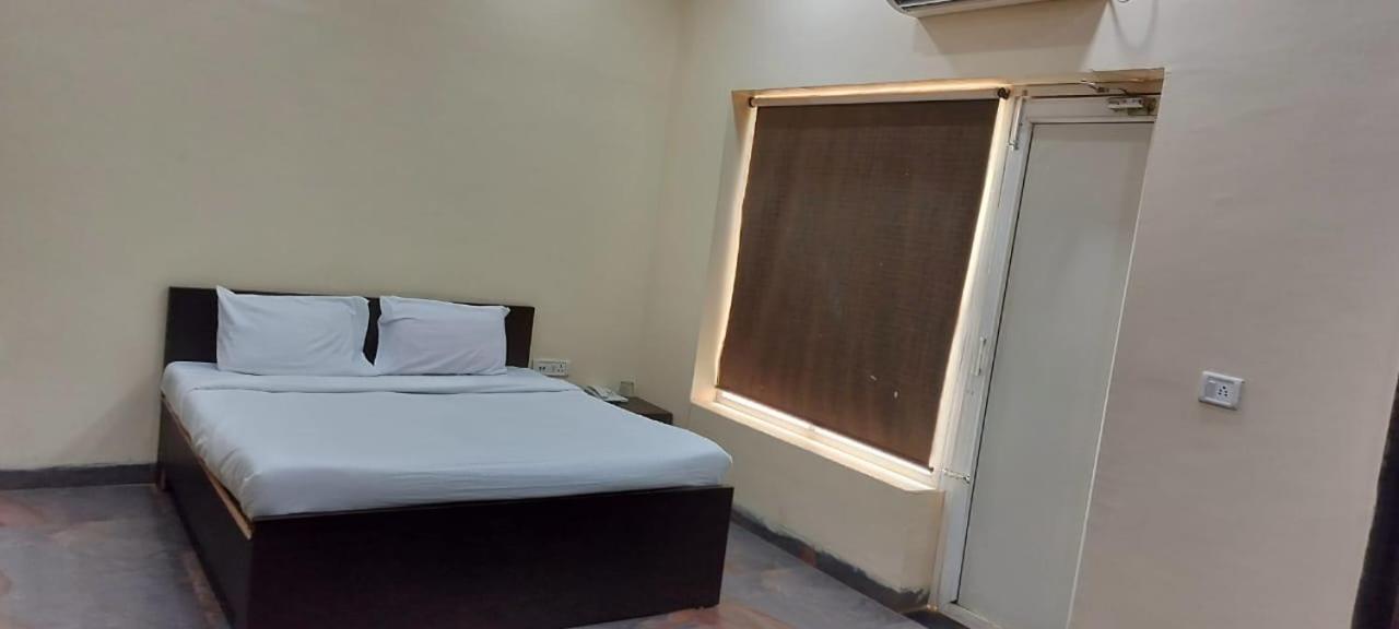 Nisarg Resort Jabalpur Exterior photo